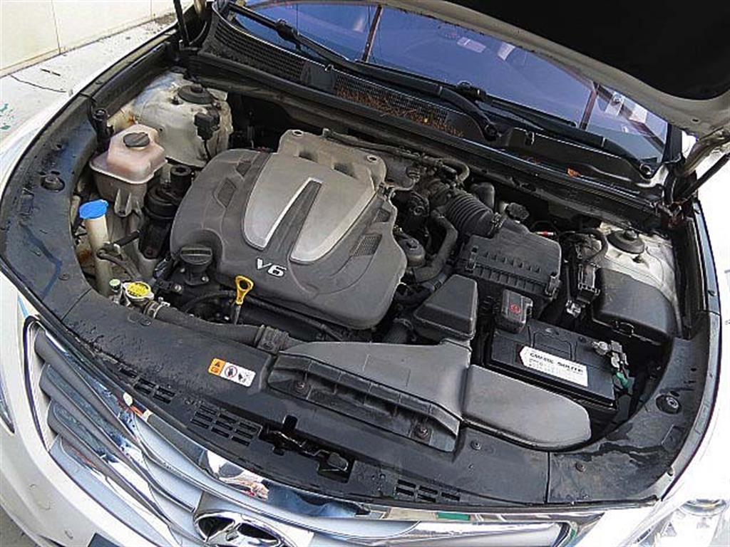 HYUNDAI Grandeur 2012 Blanco - Importación desde Corea - HF Imports Iquique - Foto 10