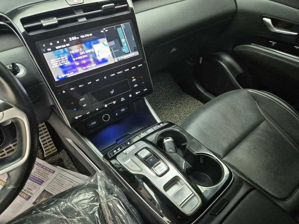 HYUNDAI Tucson - Vista 10