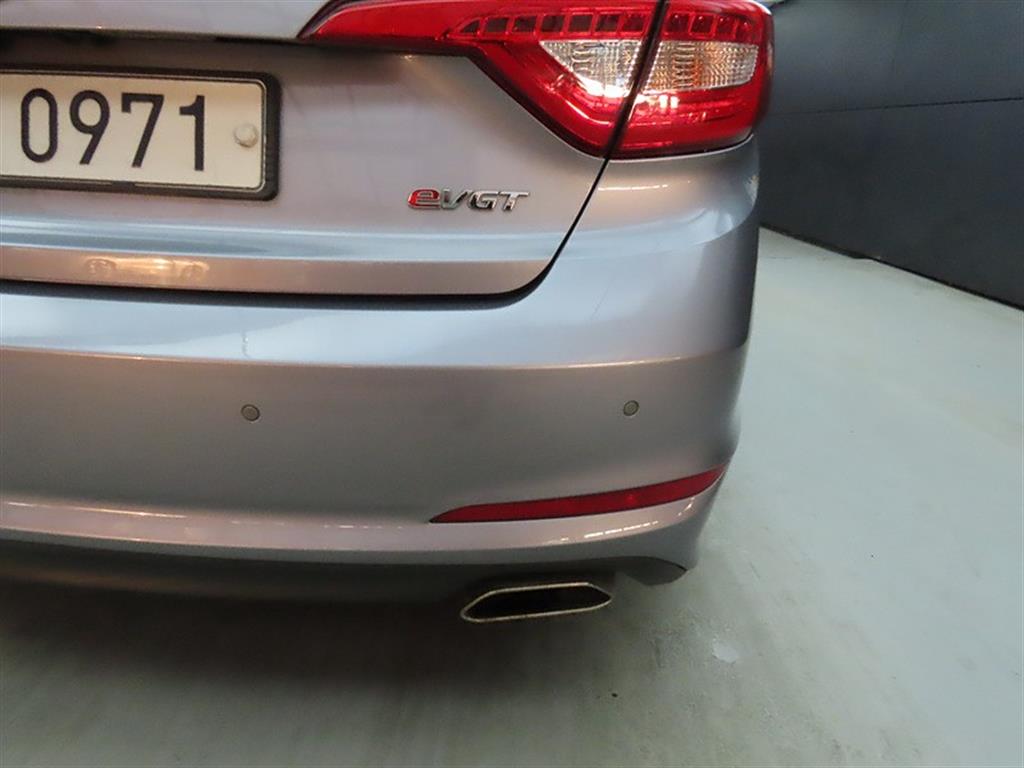 HYUNDAI Sonata 2016 Gris - Importación desde Corea - HF Imports Iquique - Foto 18