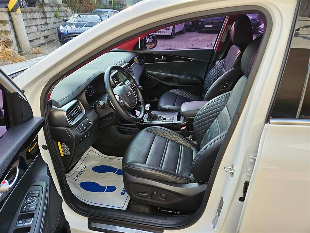 KIA Sorento - Vista 6