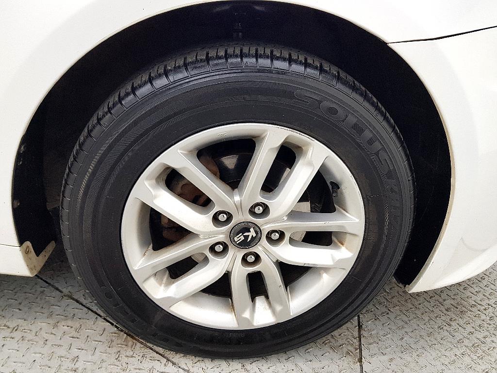 KIA K5 2011 Blanco - Importación desde Corea - HF Imports Iquique - Foto 20