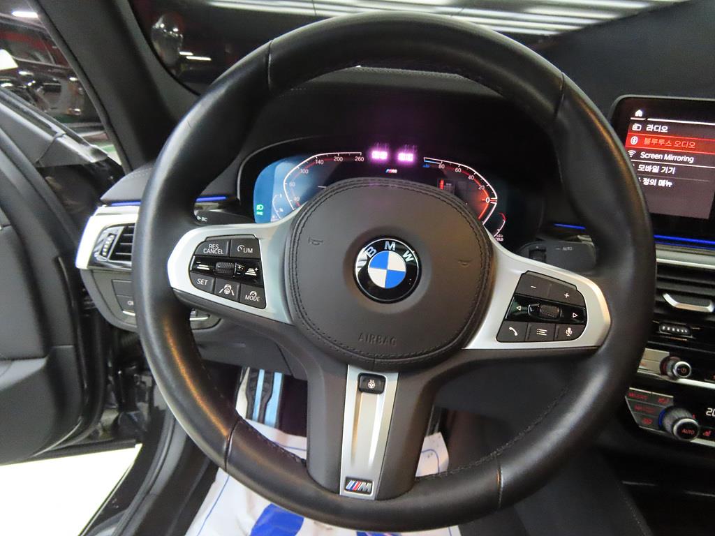 BMW 5 Series - Vista 8