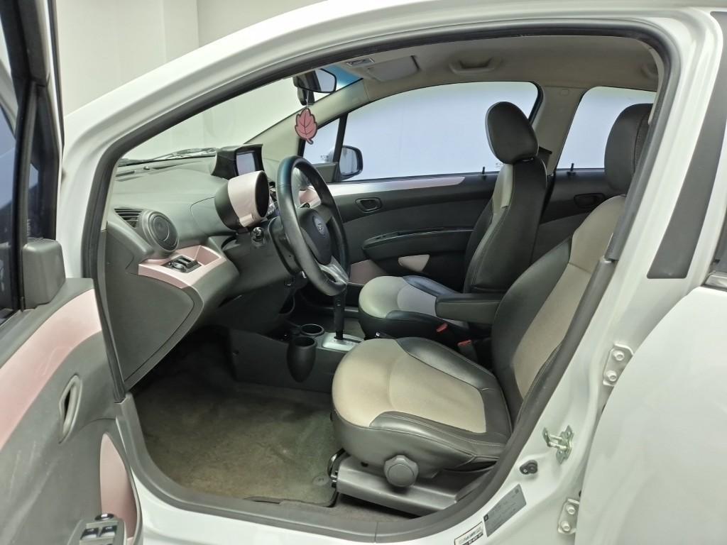 Chevrolet Spark - Vista 11