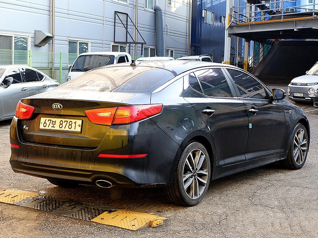 KIA K5 - Vista 7