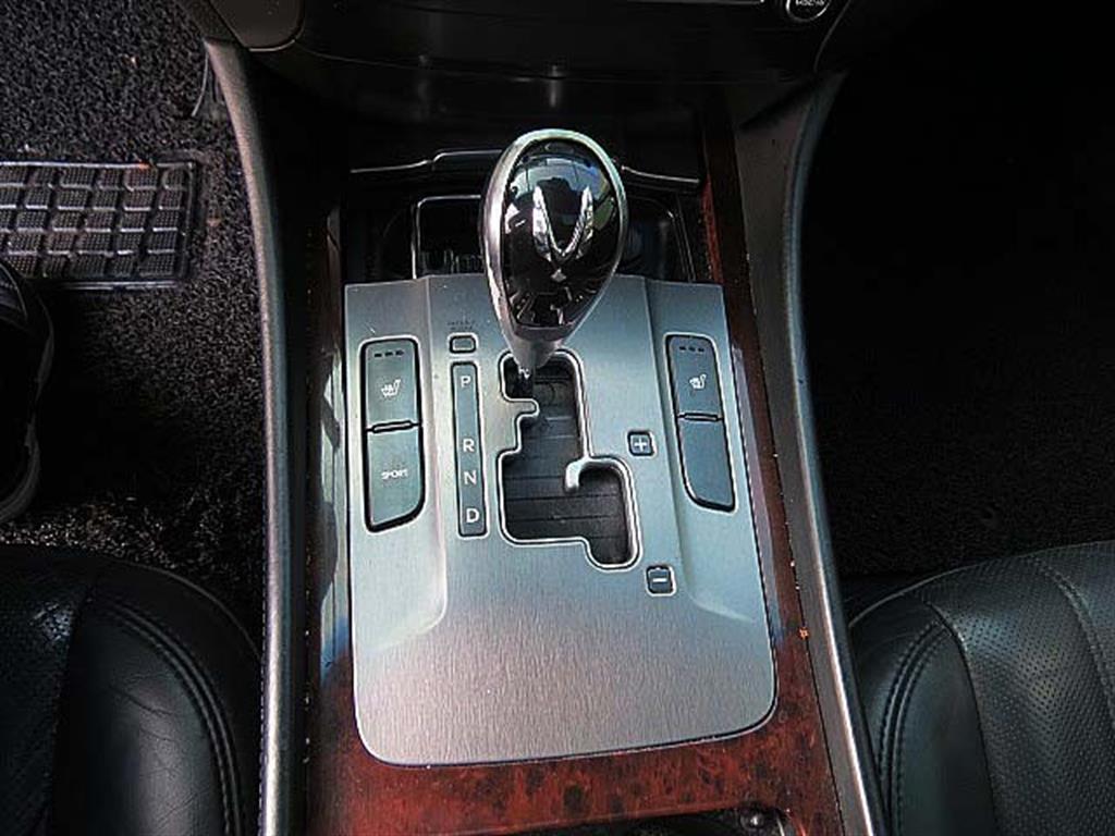 HYUNDAI Equus 2012 Negro - Importación desde Corea - HF Imports Iquique - Foto 11