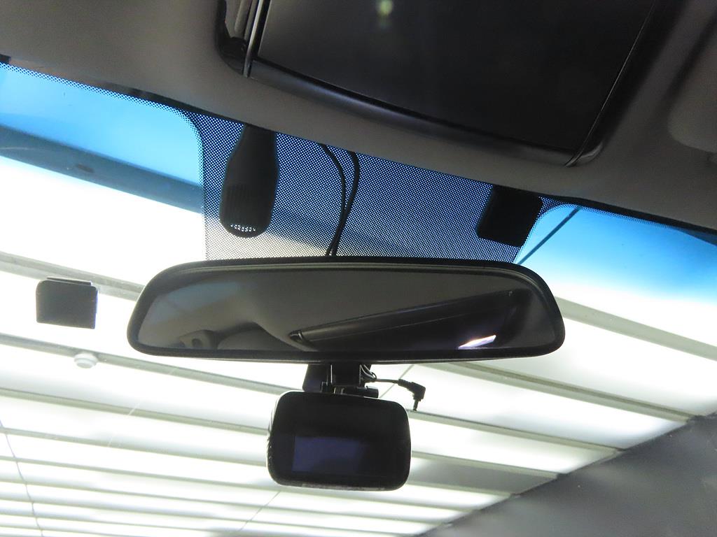 HYUNDAI Grandeur - Vista 12