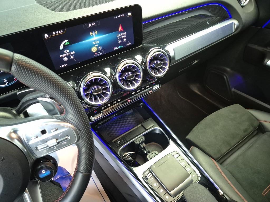 Mercedes Benz GLB Class - Vista 10