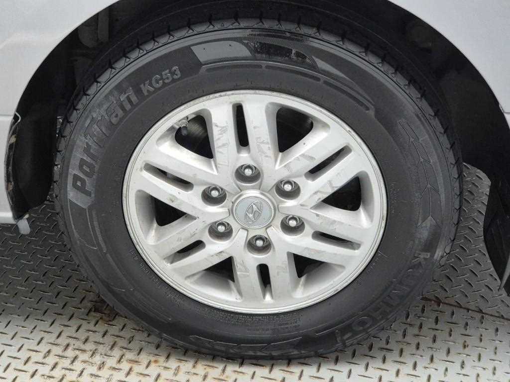 HYUNDAI Starex 2016 Plateado - Importación desde Corea - HF Imports Iquique - Foto 20