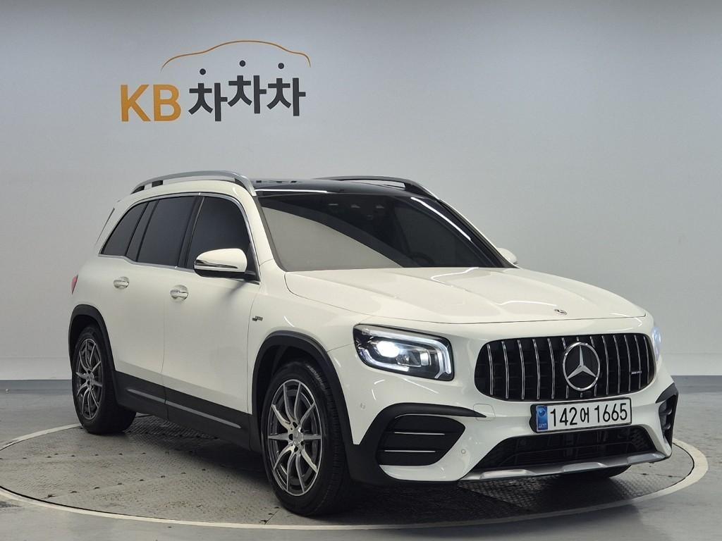 Mercedes Benz GLB Class - Vista 4