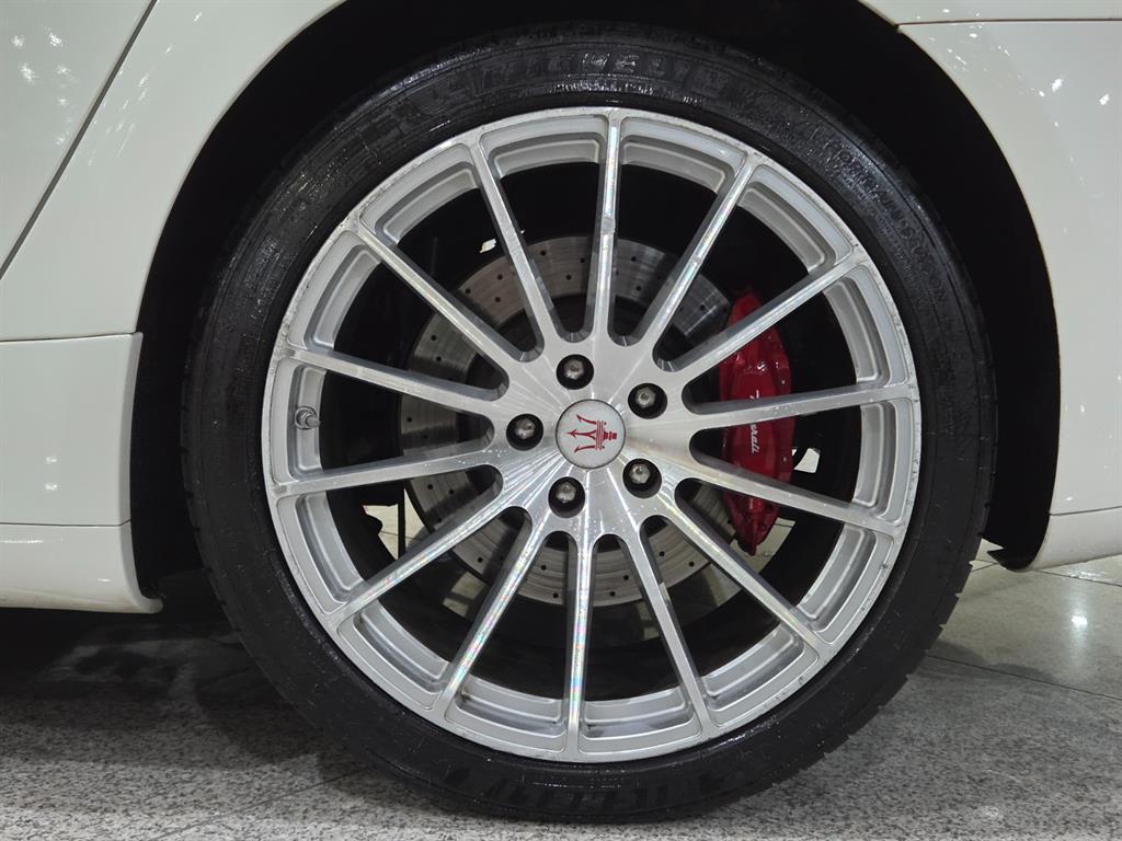 Maserati Quattroforte 2016 Blanco - Importación desde Corea - HF Imports Iquique - Foto 20