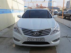 HYUNDAI Grandeur - Vista 2