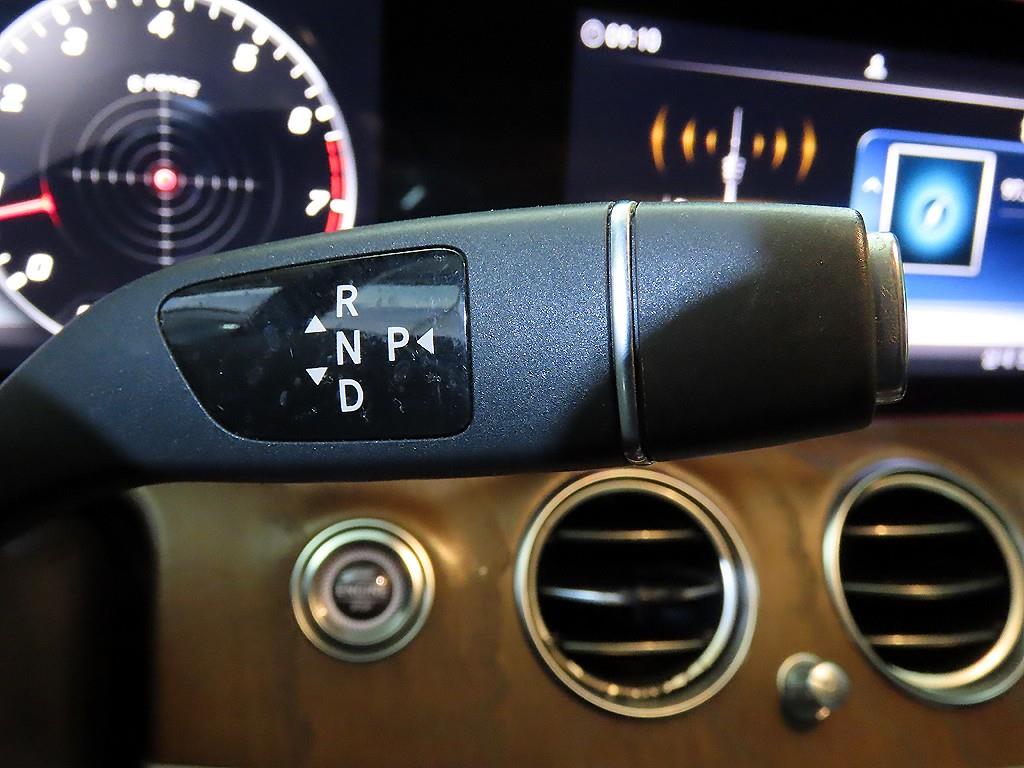 Mercedes Benz E class 2019 Negro - Importación desde Corea - HF Imports Iquique - Foto 13