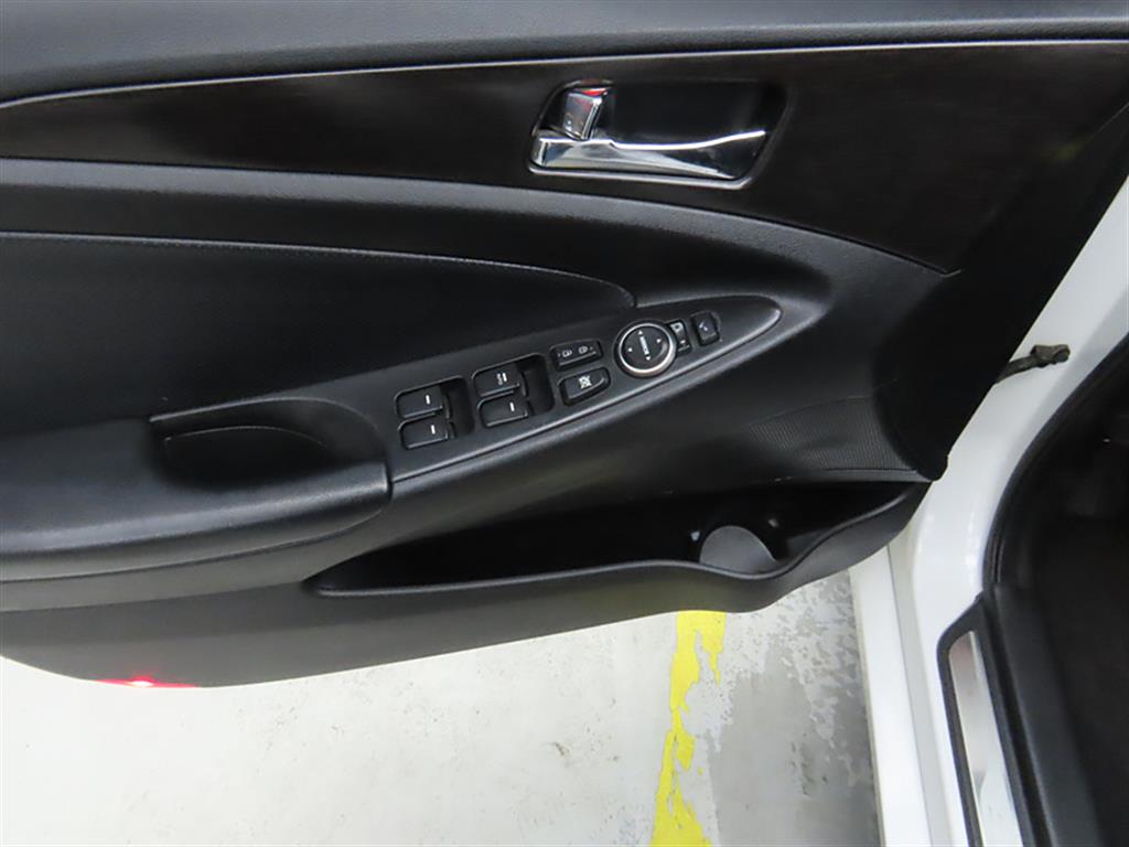 HYUNDAI Sonata 2012 Blanco - Importación desde Corea - HF Imports Iquique - Foto 14