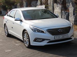 HYUNDAI Sonata - Vista 4