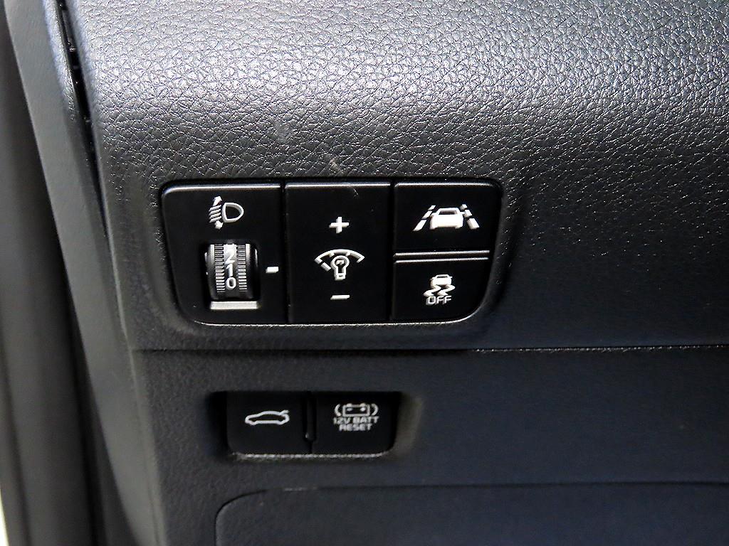 KIA K5 2023 Blanco - Importación desde Corea - HF Imports Iquique - Foto 14