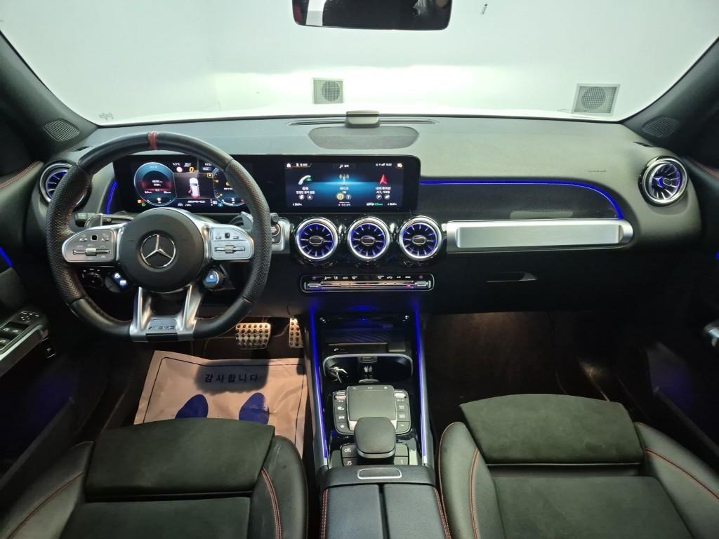 Mercedes Benz GLB Class - Vista 7