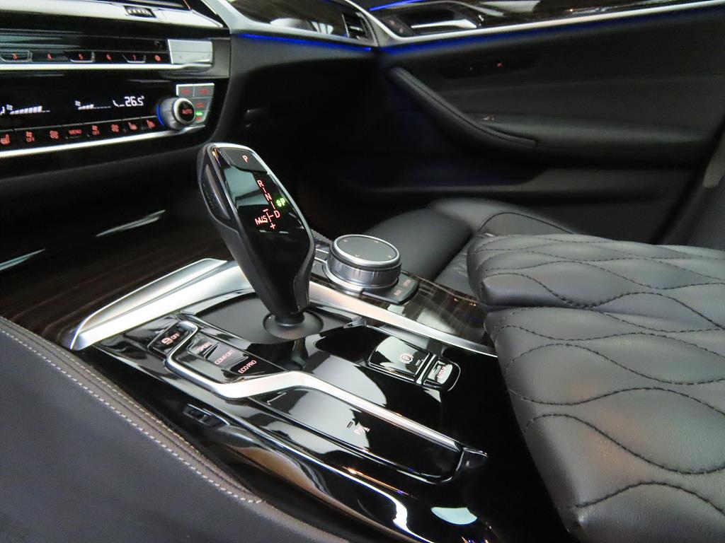 BMW 5 Series - Vista 11