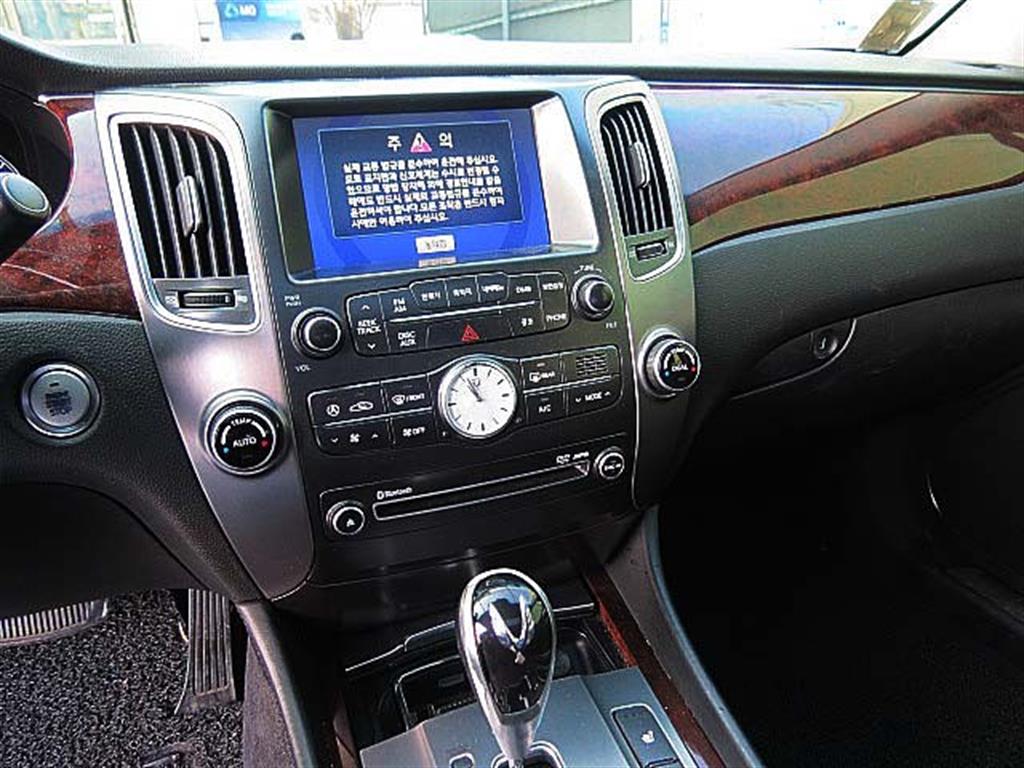 HYUNDAI Equus 2012 Negro - Importación desde Corea - HF Imports Iquique - Foto 8