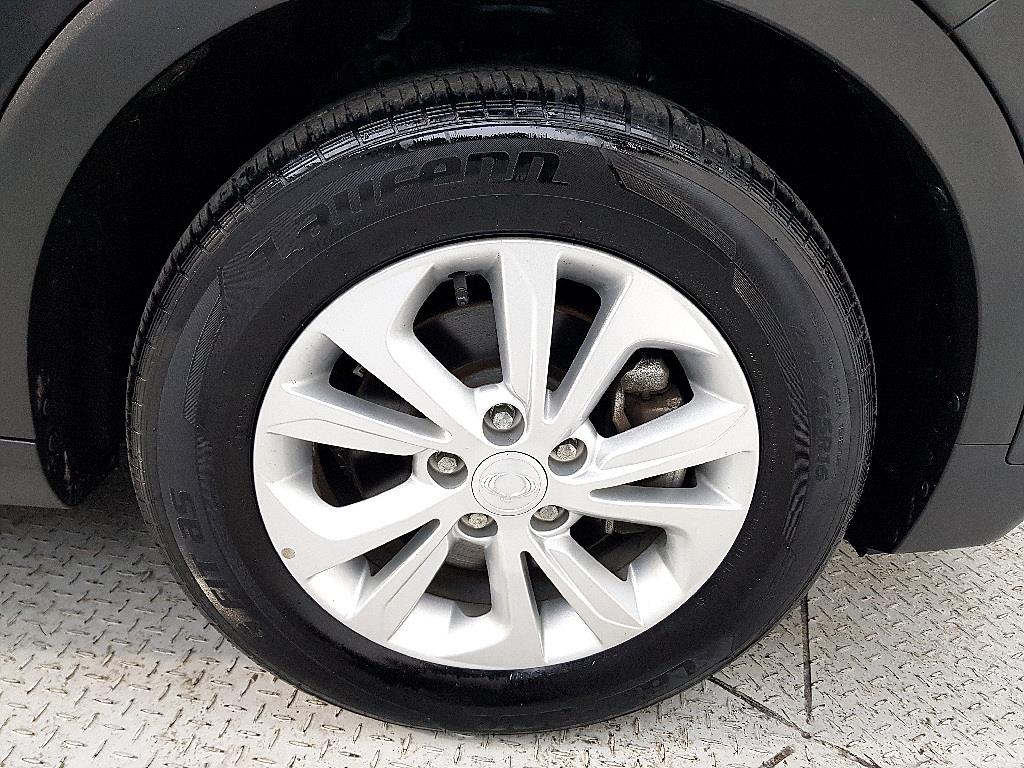 Ssangyong Tivoli 2020 Negro - Importación desde Corea - HF Imports Iquique - Foto 20