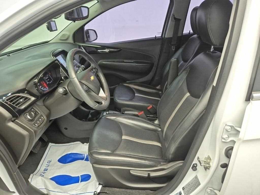 Chevrolet Spark - Vista 11