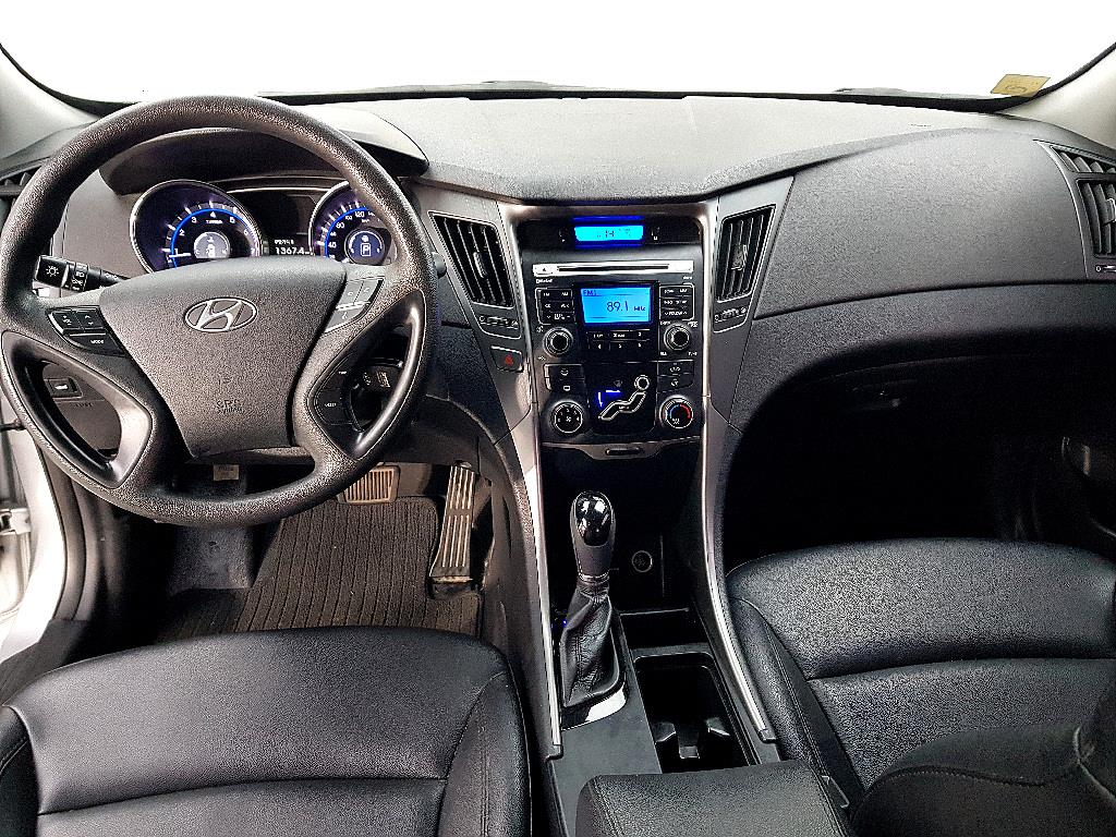 HYUNDAI Sonata - Vista 5