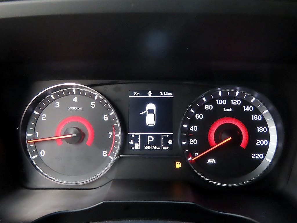 Ssangyong Tivoli - Vista 9