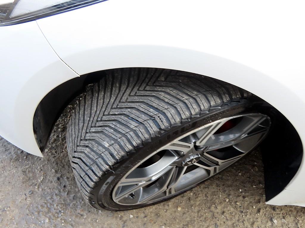 KIA Stinger 2018 Blanco - Importación desde Corea - HF Imports Iquique - Foto 20