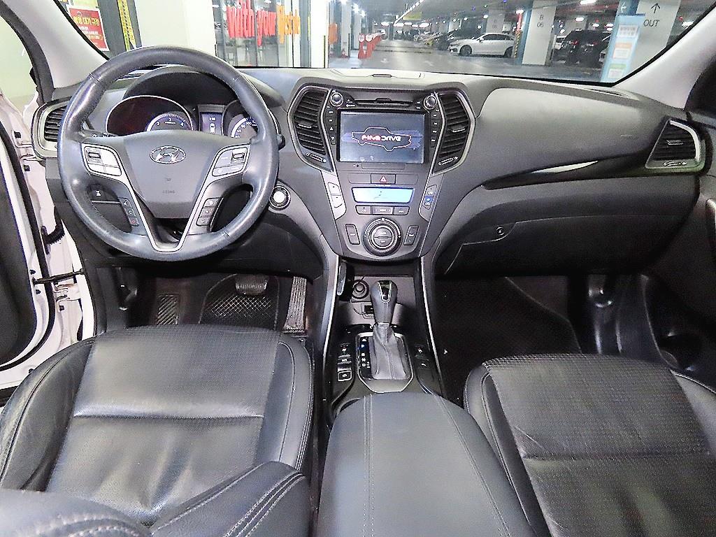 HYUNDAI Santa Fe - Vista 10