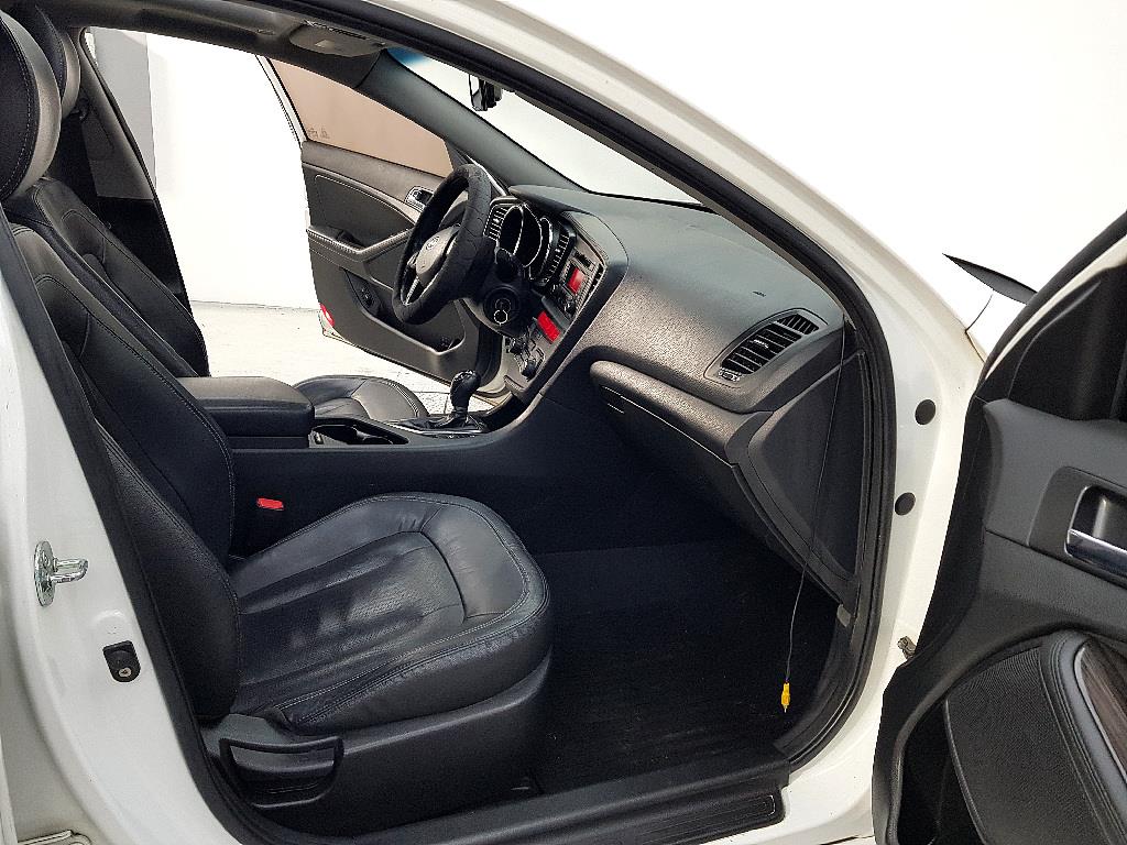 KIA K5 2011 Blanco - Importación desde Corea - HF Imports Iquique - Foto 17