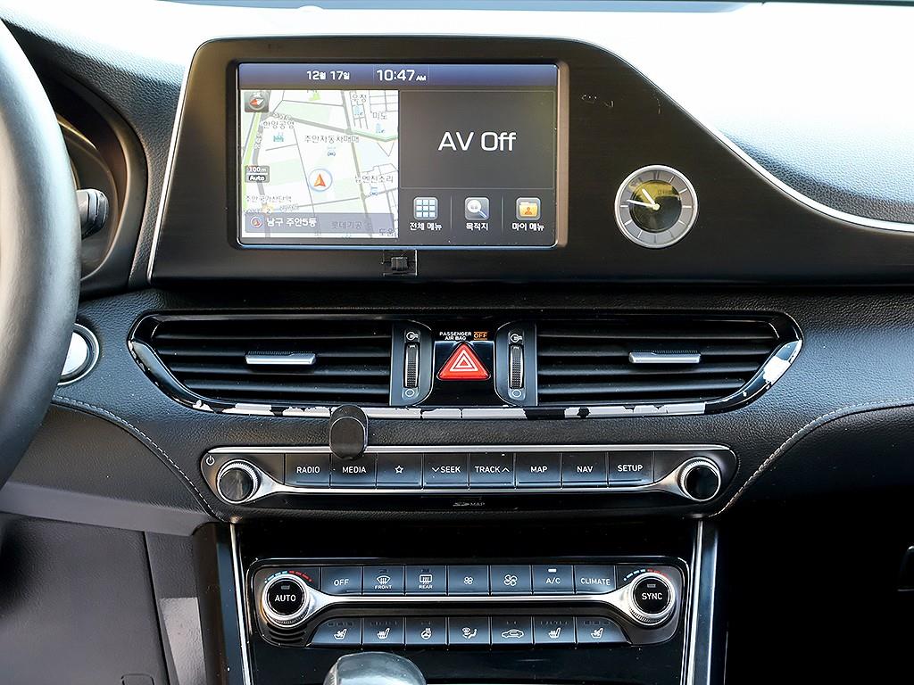 HYUNDAI Grandeur 2017 Negro - Importación desde Corea - HF Imports Iquique - Foto 9