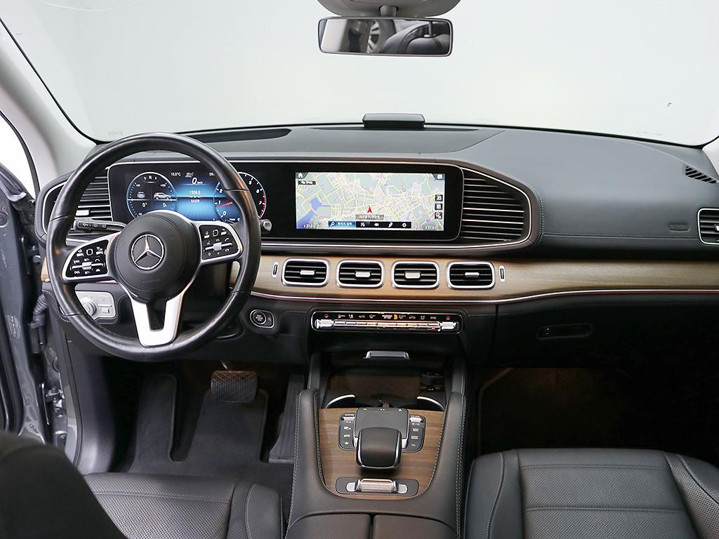 Mercedes Benz GLE Class - Vista 9