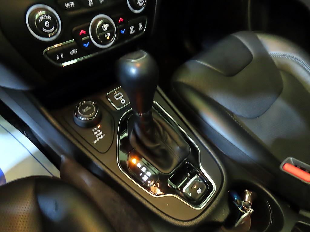 Jeep Cherokee - Vista 12