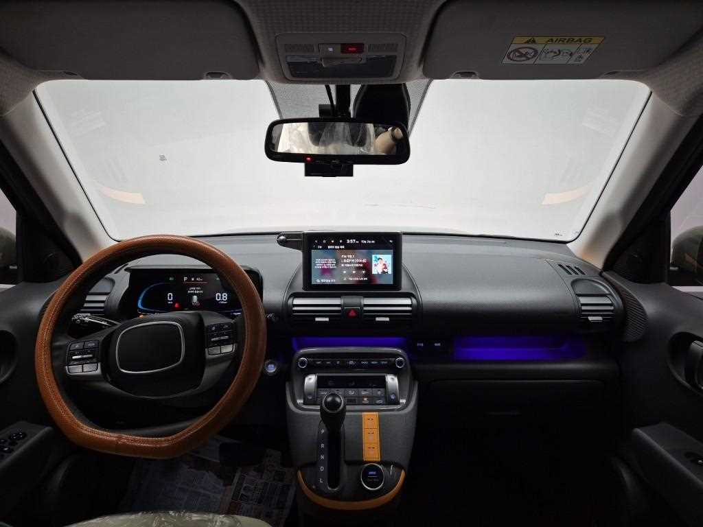 HYUNDAI Casper - Vista 7