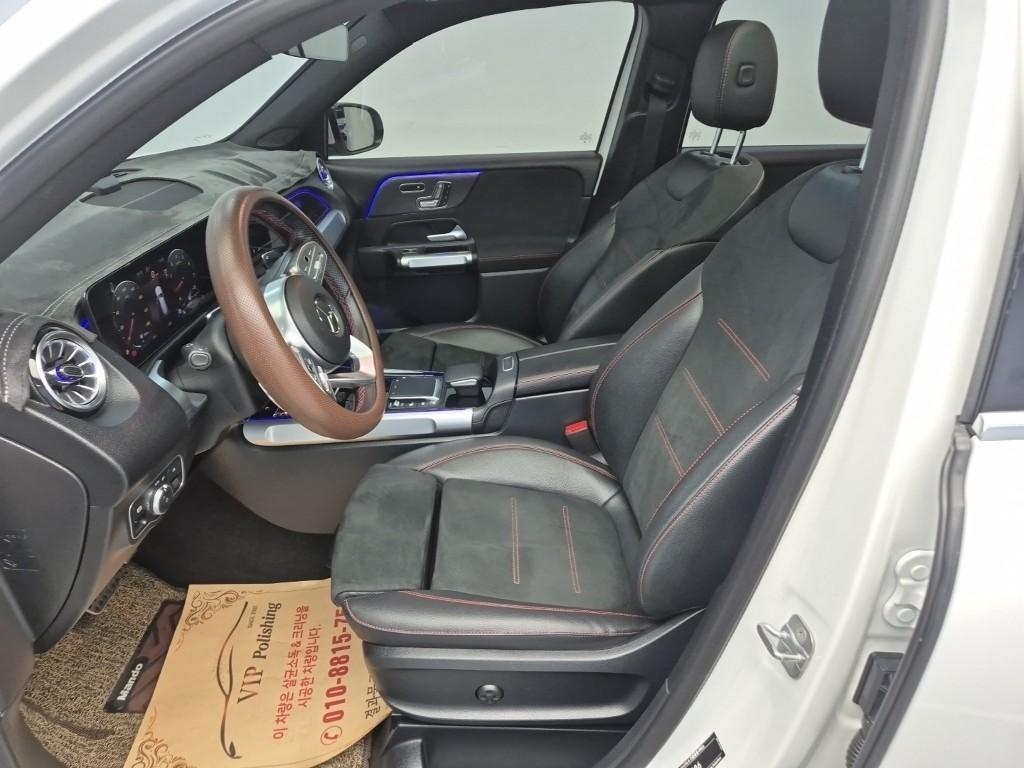 Mercedes Benz GLB Class - Vista 11