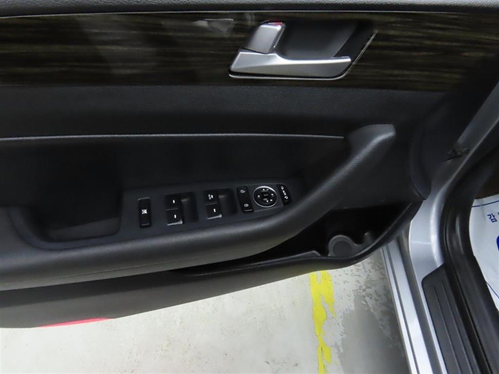 HYUNDAI Sonata 2016 Gris - Importación desde Corea - HF Imports Iquique - Foto 13