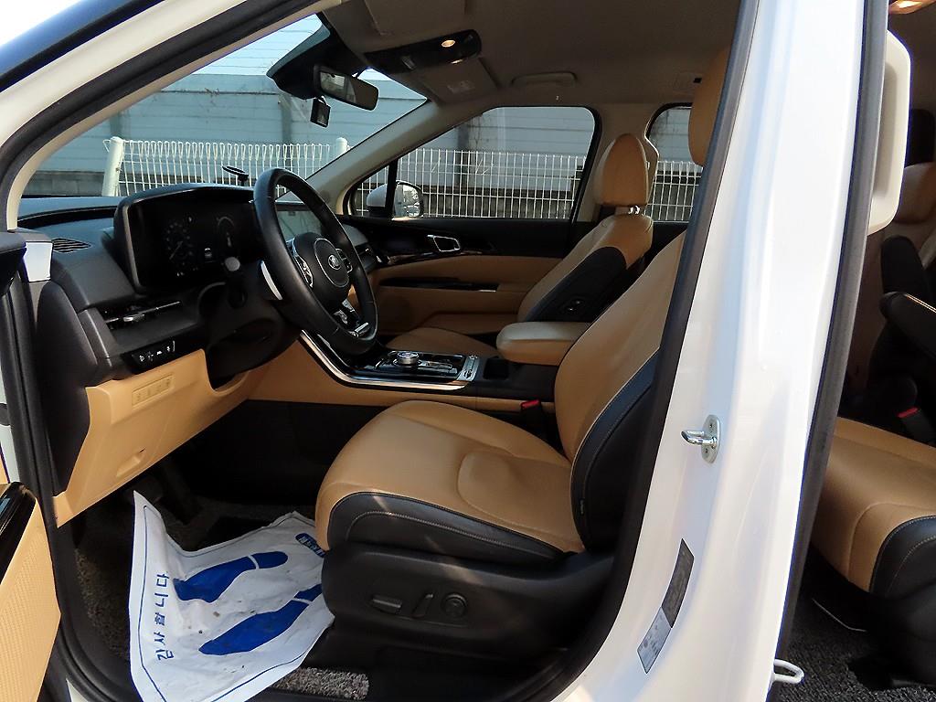 KIA Carnival - Vista 5