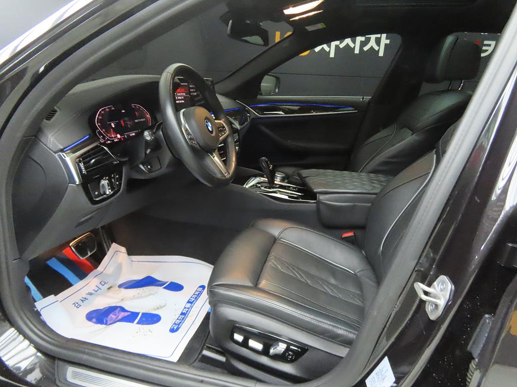 BMW 5 Series - Vista 5