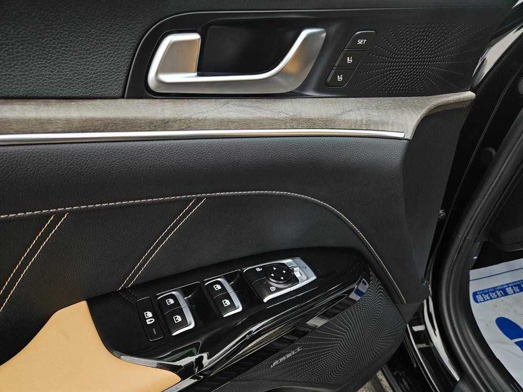 KIA K5 2022 Negro - Importación desde Corea - HF Imports Iquique - Foto 17