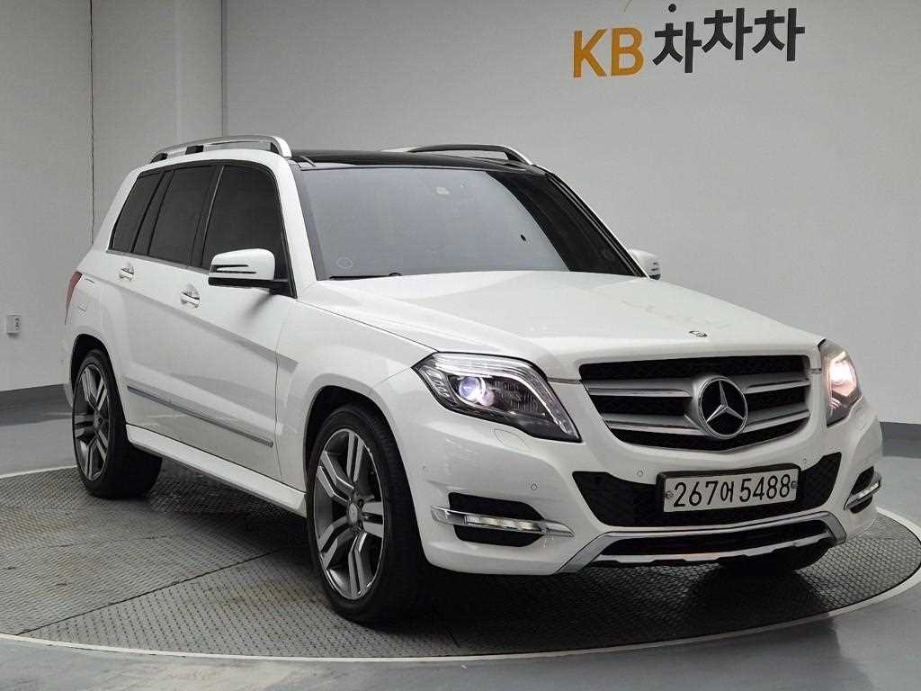 Mercedes Benz GLK Class - Vista 4