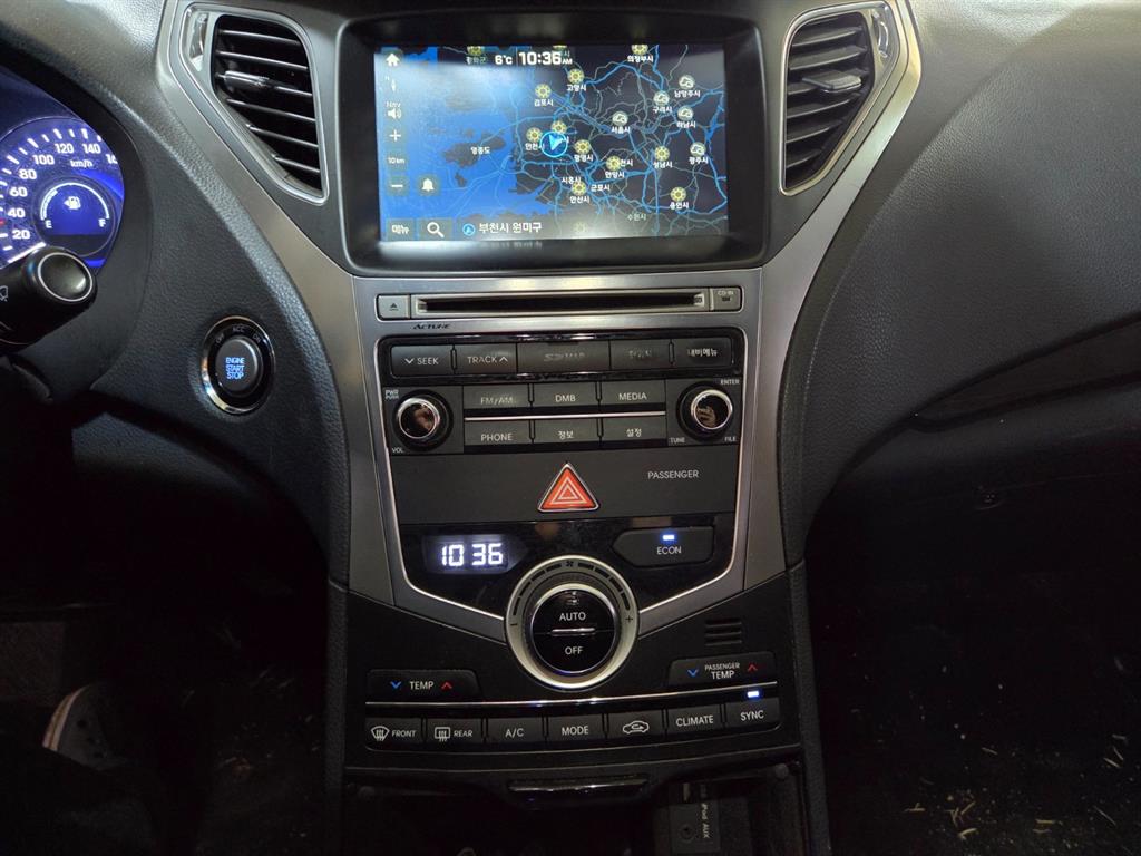 HYUNDAI Grandeur - Vista 11