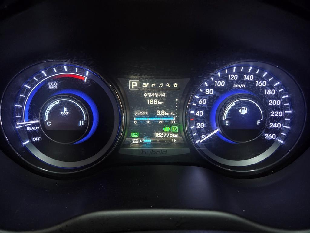 HYUNDAI Grandeur - Vista 10