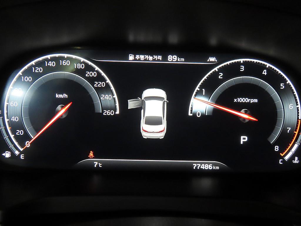 KIA K7 - Vista 9