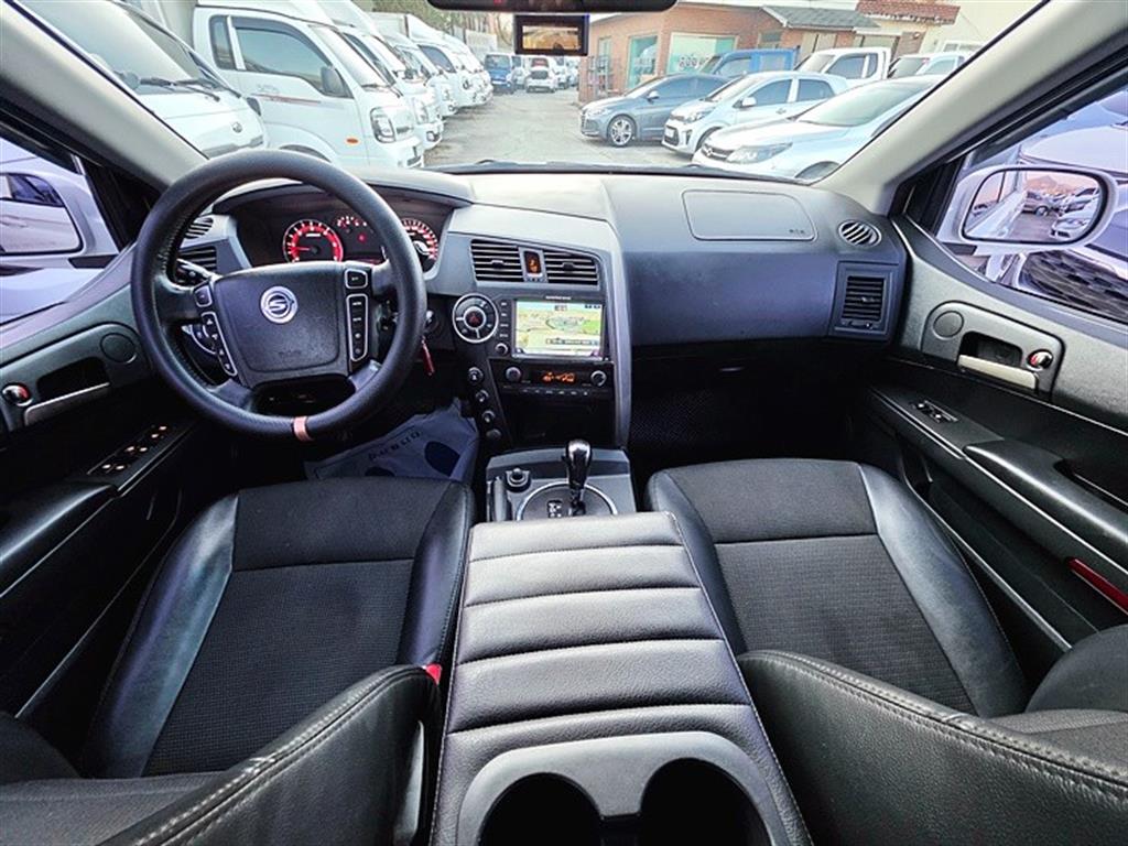 Ssangyong Korando - Vista 6