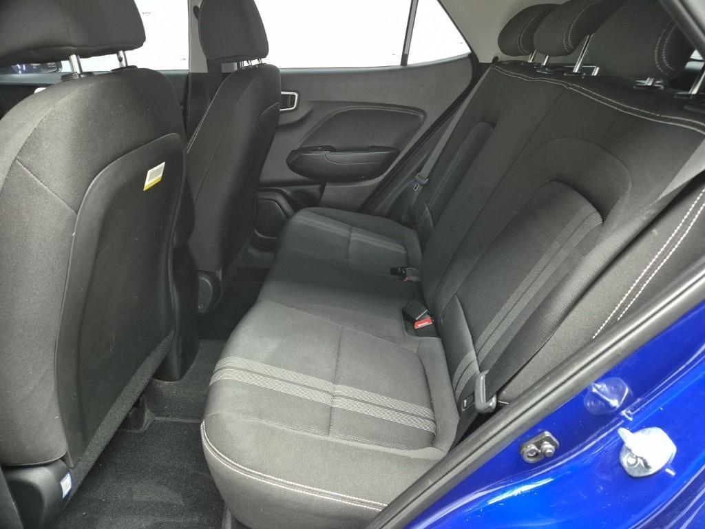 HYUNDAI Venue - Vista 12