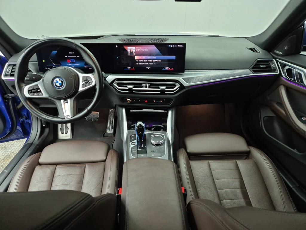 BMW i4 - Vista 5