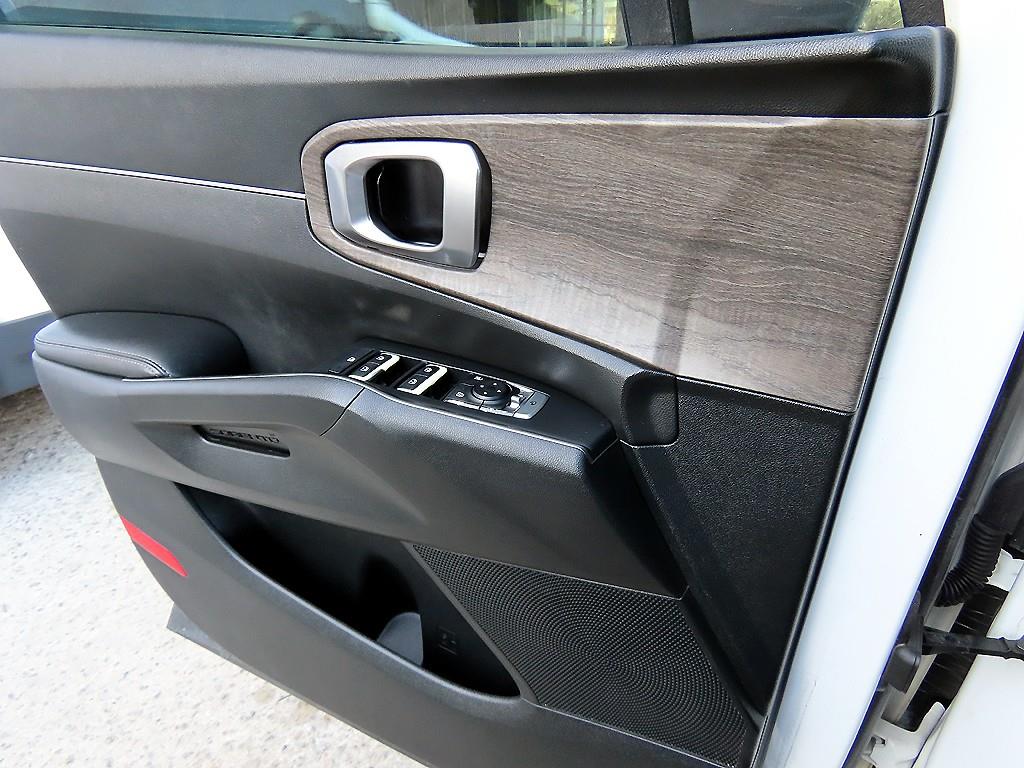 KIA Sorento - Vista 11