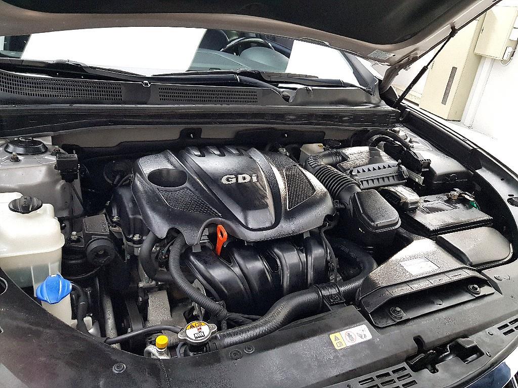 HYUNDAI Grandeur - Vista 6