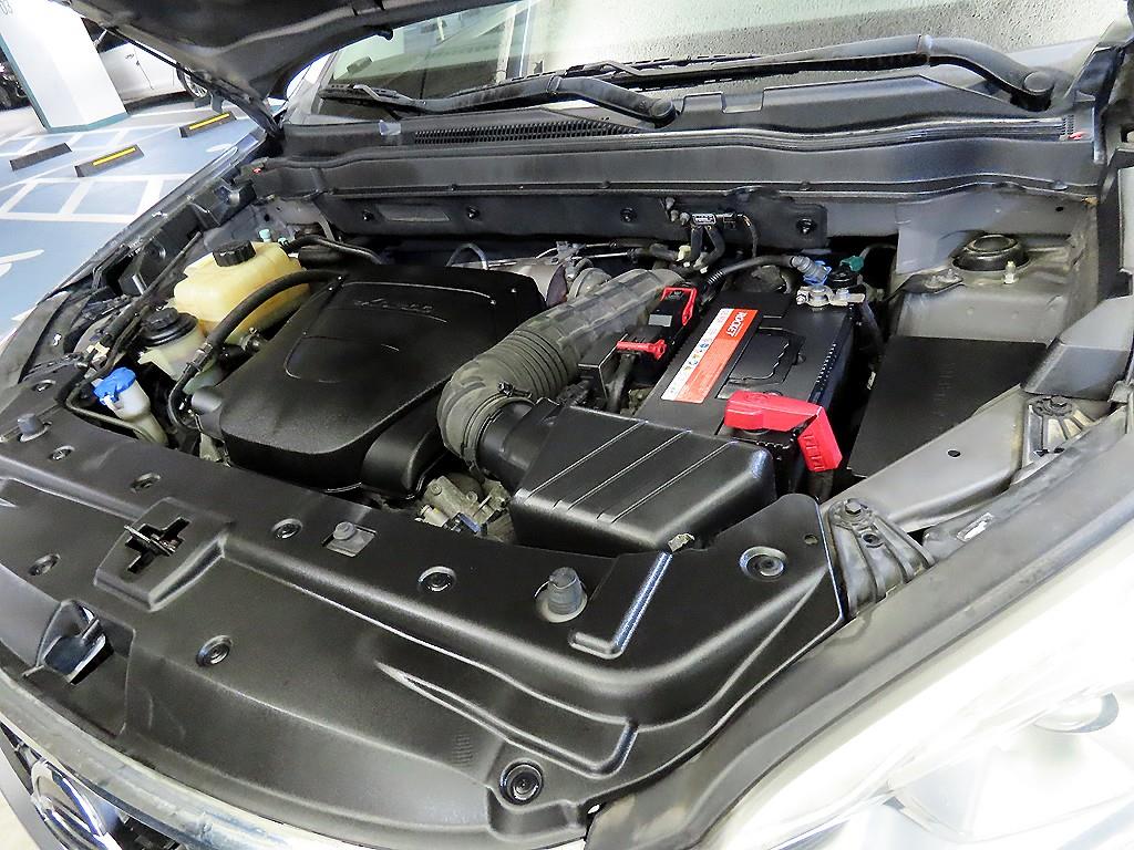 Ssangyong Korando - Vista 6