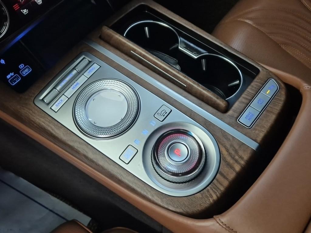 Genesis G80 - Vista 8