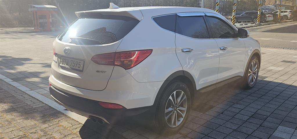 HYUNDAI Santa Fe - Vista 4